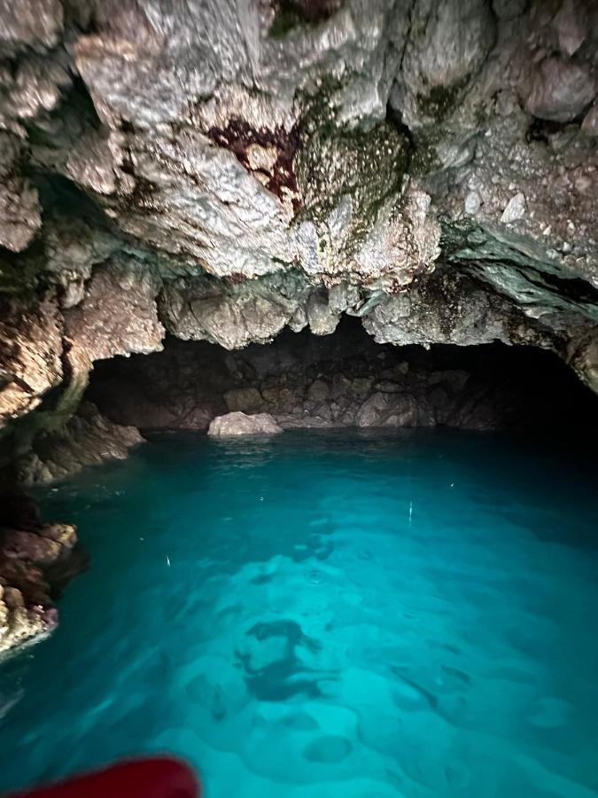 Casa Vacanze La Rocca 2 Apartman Palermo Kültér fotó